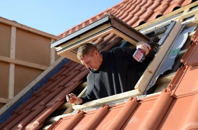 Pose de fenêtres de toit Velux à Triqueville